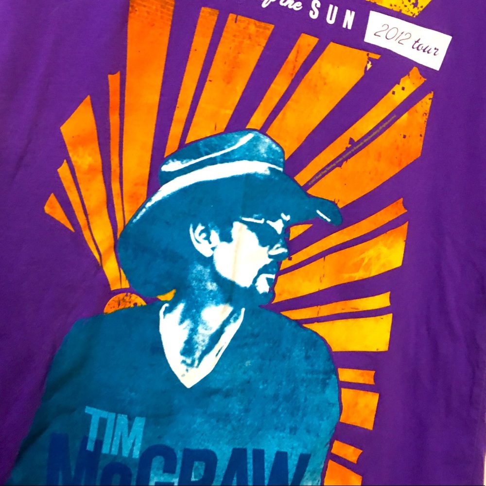 $7 or 2/$10 tshirt sale: Tim McGraw 2012 band t-shirt size XL